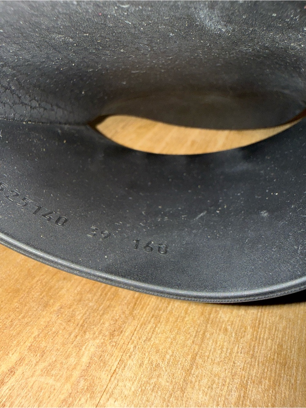 Gucci Black Embossed Logo Rubber Slide Sandals - Picture 4 of 4